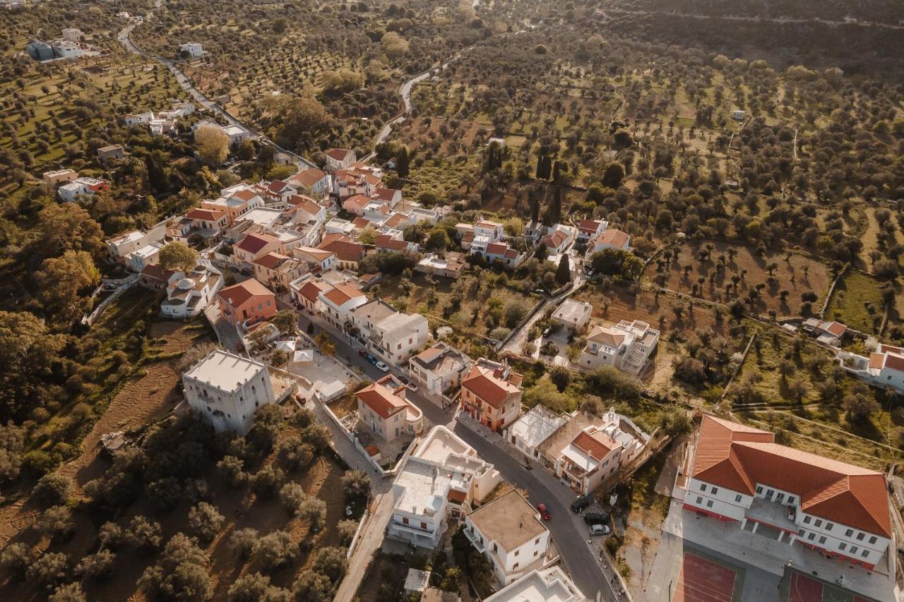 Cozy & Peaceful Apartment In Chalki Khalkion Екстер'єр фото
